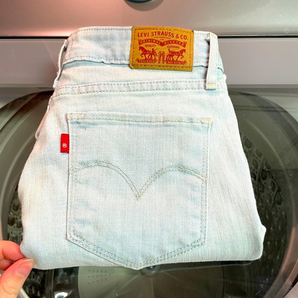 Levi’s 711 Studded Ankle Jean - Picture 1 of 3